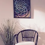 Caleton Alhambra